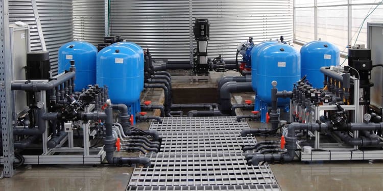 Issiqxonalarni Sug'orish Tizimlari