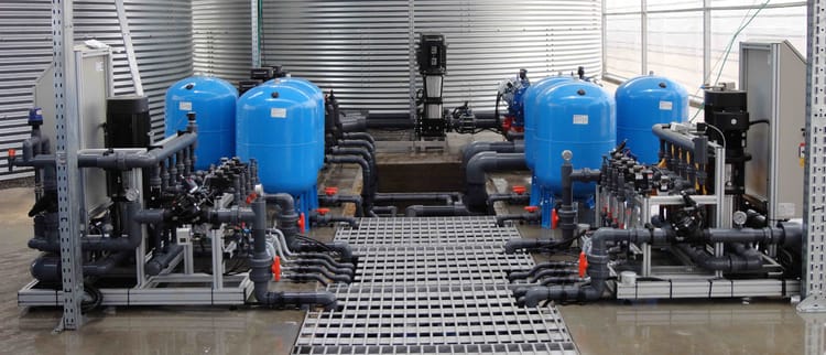 Issiqxonalarni Sug'orish Tizimlari